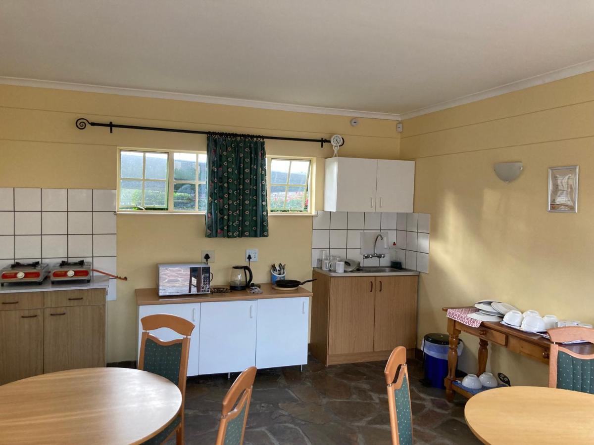 Ramblers Self Catering Accommodation Windhoek Exterior photo