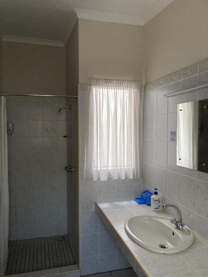 Ramblers Self Catering Accommodation Windhoek Exterior photo