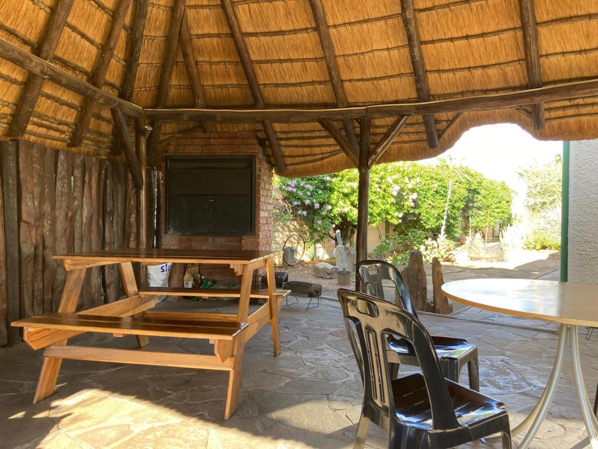 Ramblers Self Catering Accommodation Windhoek Exterior photo